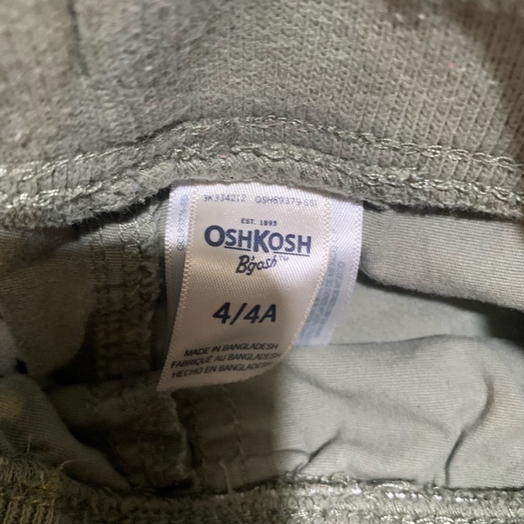 OshKosh and Cat and Jack Boys Camo Shorts Size 4 - Picture 4 of 7